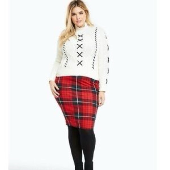torrid Dresses & Skirts - TORRID Black & Red Plaid Pull-On Pencil Skirt, sz 3X
